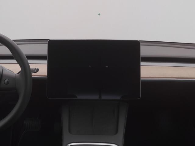 Tesla Model 3 Long Range AWD 75 kWh | PANO | CAMERA | AUTOPILOT | STOEL- EN STUURVERW.