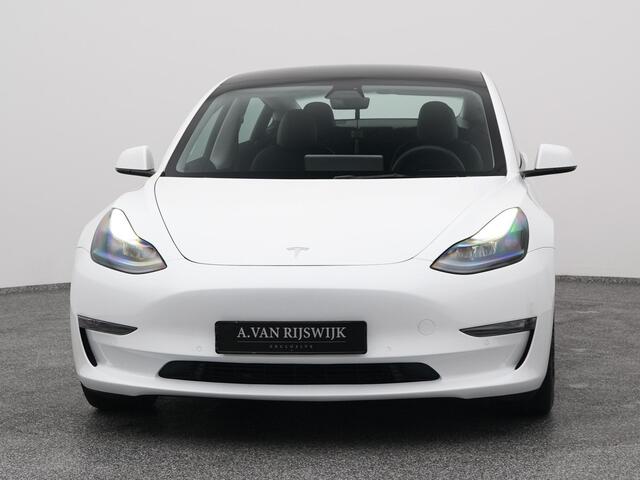 Tesla Model 3 Long Range AWD 75 kWh | PANO | CAMERA | AUTOPILOT | STOEL- EN STUURVERW.