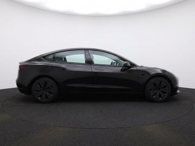 Tesla Model 3 RWD 60 kWh | FSD4 AMD Ryzen | Panorama dak | Leder | 360 Cameras