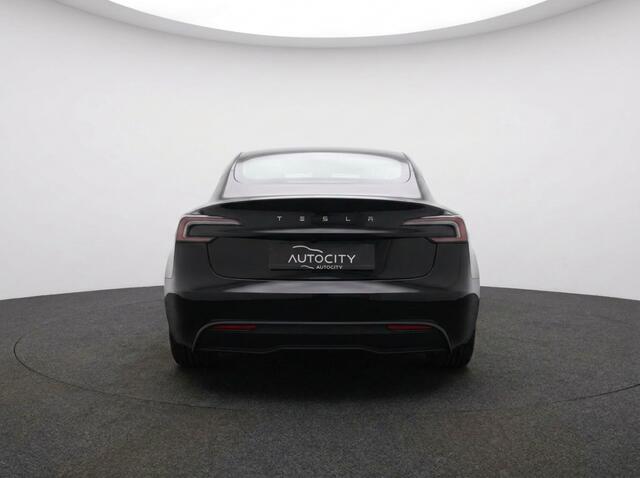 Tesla Model 3 RWD 60 kWh | FSD4 AMD Ryzen | Panorama dak | Leder | 360 Cameras