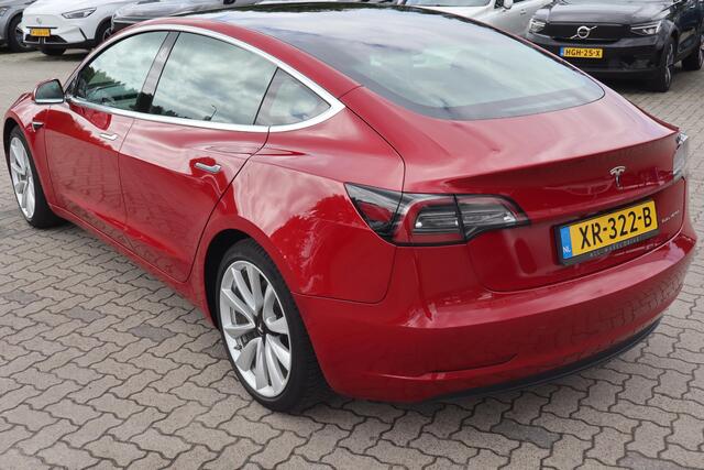 Tesla Model 3 Long Range AWD 75 kWh | SOH 83 % | Schade Zie foto's |
