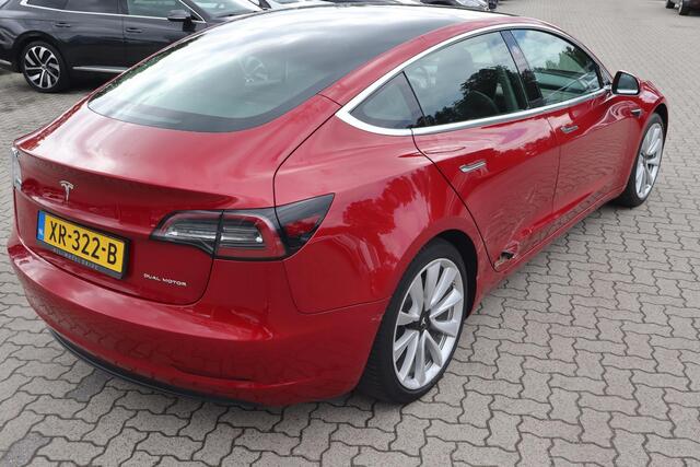 Tesla Model 3 Long Range AWD 75 kWh | SOH 83 % | Schade Zie foto's |
