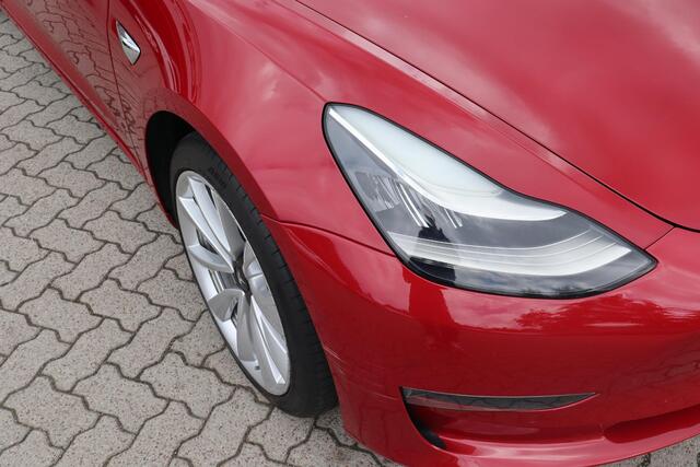 Tesla Model 3 Long Range AWD 75 kWh | SOH 83 % | Schade Zie foto's |