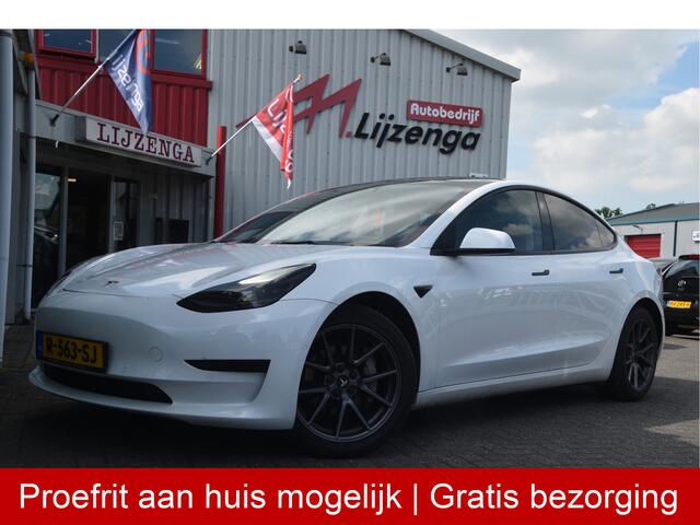 Tesla Model 3 Standard RWD Plus 60 kWh Leer | Autopilot | Camera | Trekhaak | Pano | 18 inch | Keyless