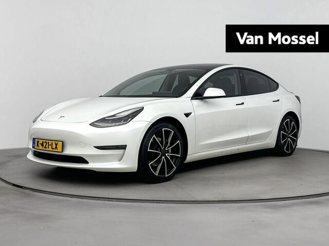 Tesla Model 3 Long Range AWD 75 kWh 352PK | BTW Auto | Trekhaak | Stoelverwarming | Achteruitrijcamera + parkeersensoren