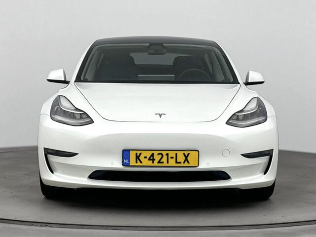 Tesla Model 3 Long Range AWD 75 kWh 352PK | BTW Auto | Trekhaak | Stoelverwarming | Achteruitrijcamera + parkeersensoren