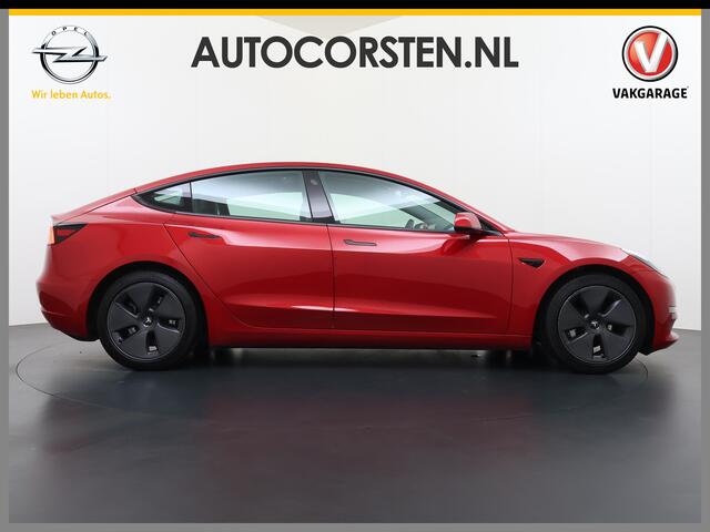 Tesla Model 3 Long Range AWD 75kWh Facelift Warmtepomp Elek.Achterklep Draadloze Tel.lader Leder Panoramadak Adap.Cruise Camera's Navi Ecc Stoel+Achterbankverwarming Intel Atom® Lmv Lane Assist Dodehoekwaarschuwing Keyless Elek.Stoelen+Memory Google®-Maps Fabrieksgaran