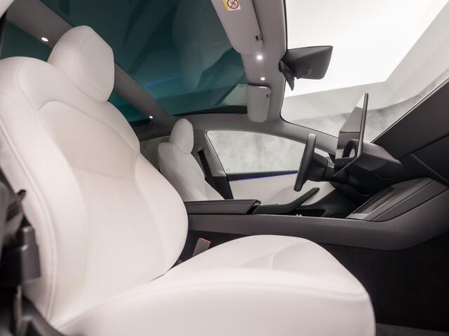 Tesla Model 3 RWD 60 kWh 283Pk (PANORAMADAK, STOELKOELING/VERWARMING, ELEK SPORTSTOELEN, CAMERA, SFEERVERLICHTING, NIEUWSTAAT)