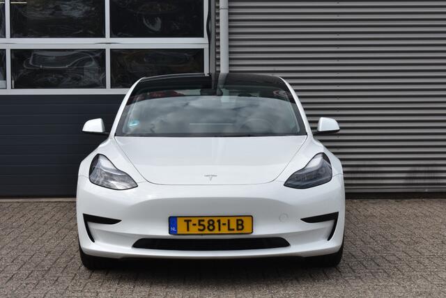 Tesla Model 3 STANDARD RWD PLUS 60 KWH / TREKHAAK / CARPLAY