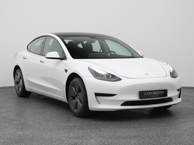 Tesla Model 3 RWD 60 kWh | PANO | CAMERA | STOELVERWARMING