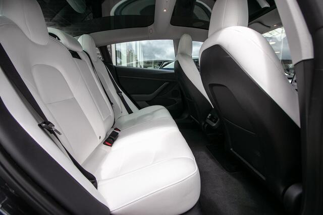 Tesla Model 3 Long Range AWD 75 kWh | 19" Velgen