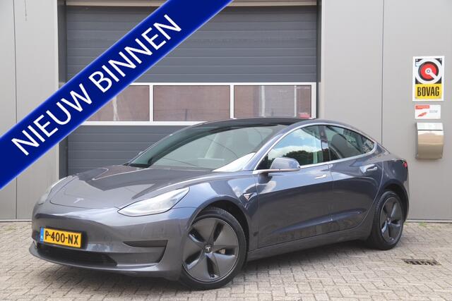 Tesla Model 3 Standard RWD Plus 60 kWh Basic Autopilot, Stoelverwarming, Panoramadak, Trekhaak, Camera