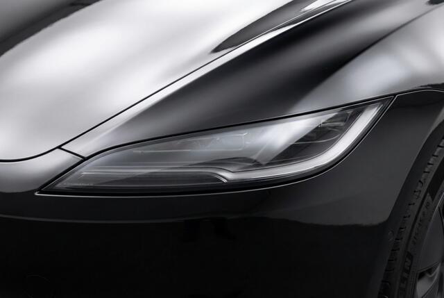 Tesla Model 3 RWD 60 kWh Highland FSD4 (HW4) l Warmtepomp l AMD Ryzen