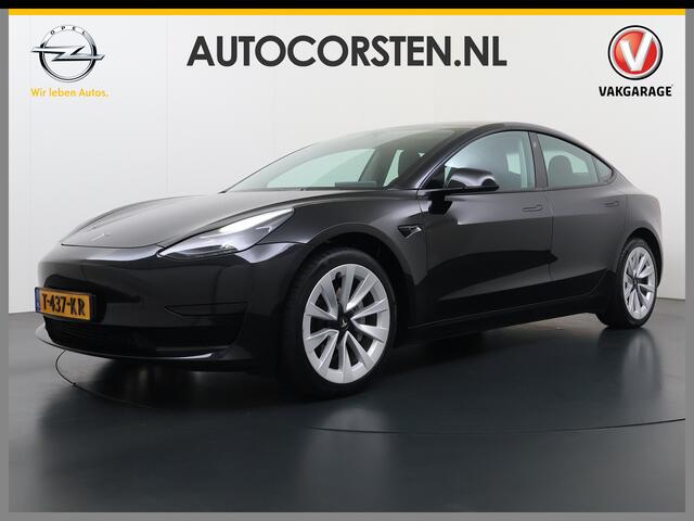 Tesla Model 3 Standard RWD Plus 60kWh Warmtepomp LFP-Accu SOH 93% AMD Ryzen(TM) Stuur+Stoelverwarming Navi Camera's Leder Adap.Cruise Elek.Achterklep Premium Luidsprekers Lmv 19" Led Panoramadak Google Maps® Elek.Stoelen+Memory 1e Eigenaar Origineel Nederlandse Auto