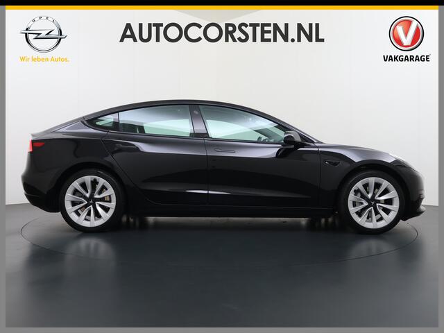 Tesla Model 3 Standard RWD Plus 60kWh Warmtepomp LFP-Accu SOH 93% AMD Ryzen(TM) Stuur+Stoelverwarming Navi Camera's Leder Adap.Cruise Elek.Achterklep Premium Luidsprekers Lmv 19" Led Panoramadak Google Maps® Elek.Stoelen+Memory 1e Eigenaar Origineel Nederlandse Auto