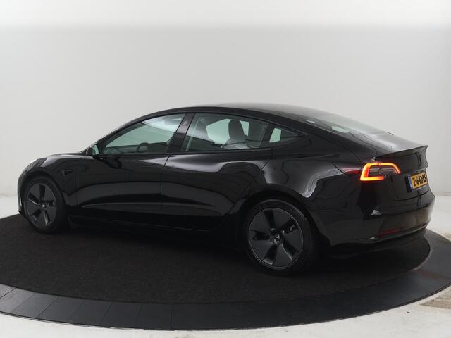 Tesla Model 3 Long Range AWD 75 kWh | SOH 88,8% | Panoramadak | Leder | Memory | Stuur/stoel verwarming | Achterbank verwarming | Adaptive cruise | Climate control