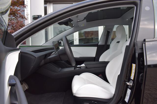 Tesla Model 3 Performance AWD 78 kWh Unieke auto! Slechts 3000km!