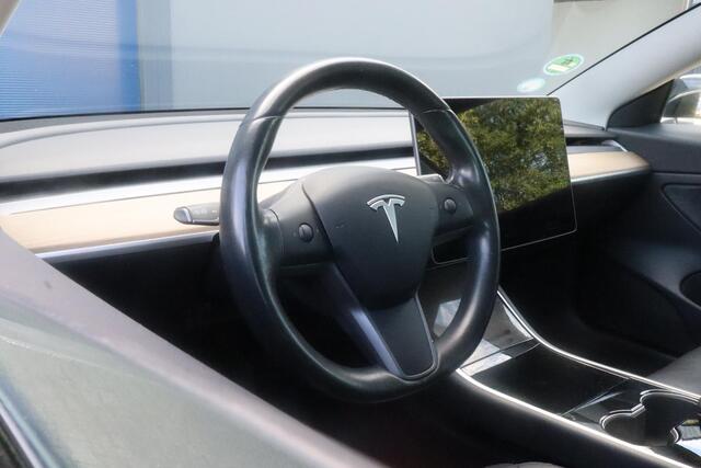 Tesla Model 3 Long Range AWD 75 kWh | 83,6% | Full Self-Driving Capability | Trekhaak | Zwart-zwart