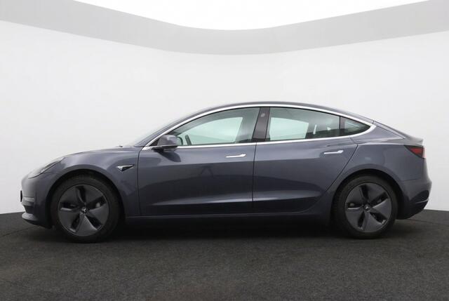 Tesla Model 3 Long Range AWD 86% SOH l 75kWh | Autopilot | Nappa Leder inbouw | Origineel NL auto