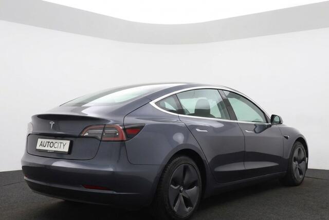 Tesla Model 3 Long Range AWD 86% SOH l 75kWh | Autopilot | Nappa Leder inbouw | Origineel NL auto