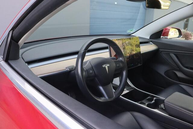 Tesla Model 3 Long Range AWD 75 kWh | SOH 84,8% | Computer 2.5 | Trekhaak | Kofferdeksel elektrisch