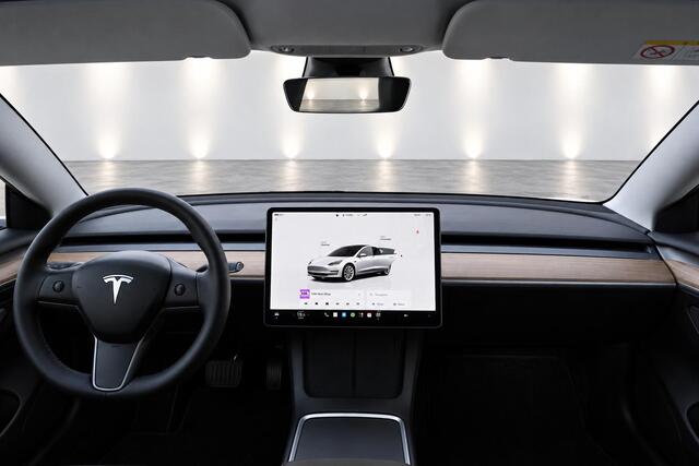 Tesla Model 3 Performance AWD 75 kWh Parelmoer, All-in prijs incl. 12 mnd. Bovag Garantie!