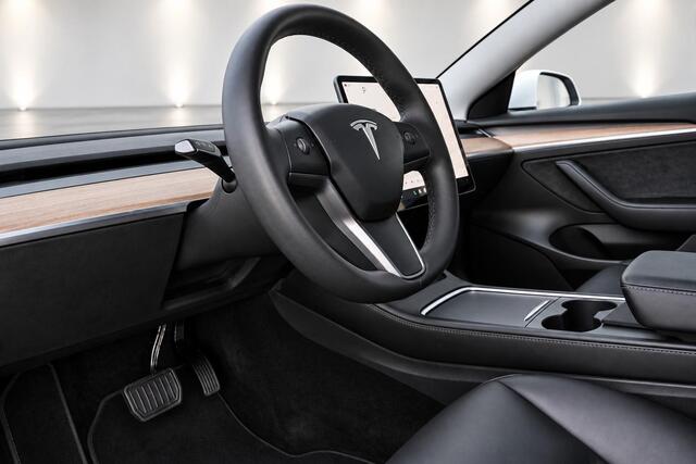 Tesla Model 3 Performance AWD 75 kWh Parelmoer, All-in prijs incl. 12 mnd. Bovag Garantie!