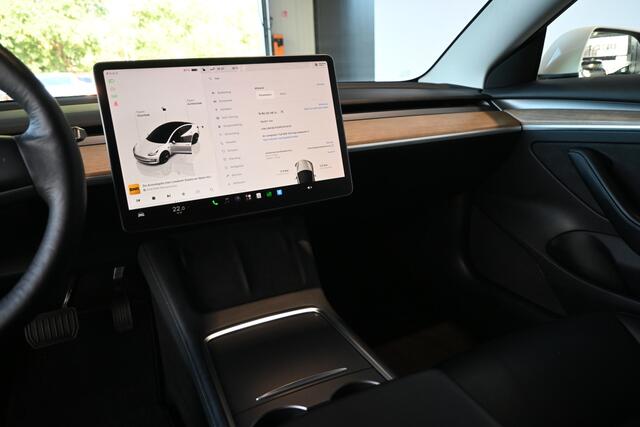Tesla Model 3 Standard RWD Plus 60 kWh SOH 91% 238Pk Cruise Leder Panoramadak FSD Computer 3 Autopilot Inruil Mogelijk!