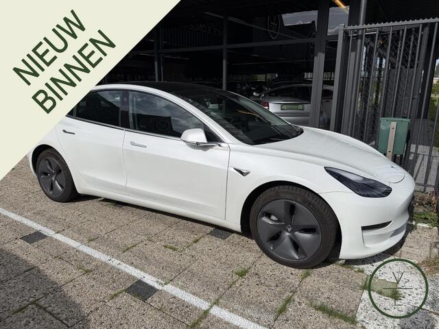 Tesla Model 3 Long Range RWD 75 kWh | Nieuwstaat | Pano |