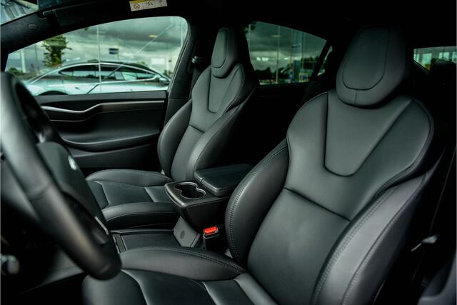 Tesla Model X 100D 6p. ** 22inch ** Autopilot ** Carbon ** Trekhaak Rijbereik tot 565km (WLTP)