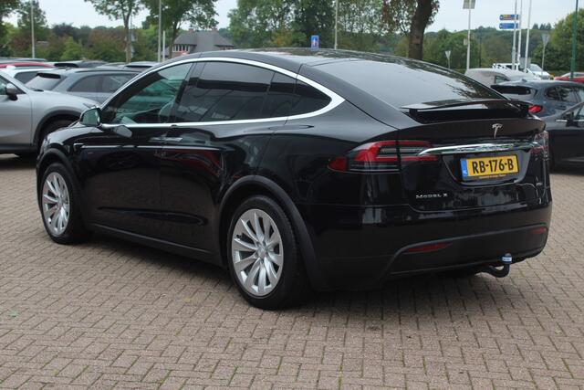 Tesla Model X 100D 6p. / SoH 89.8% / Autopilot / Trekhaak / Panoramadak / 20'' / Luxe Leder / Luchtvering