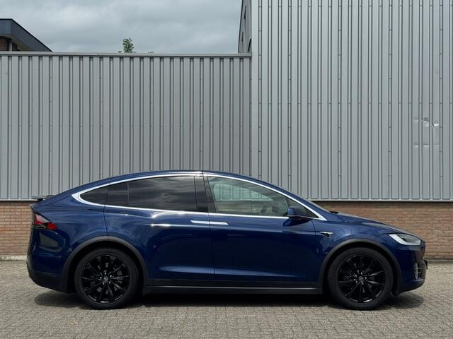 Tesla Model X 75D Base 6 persoons