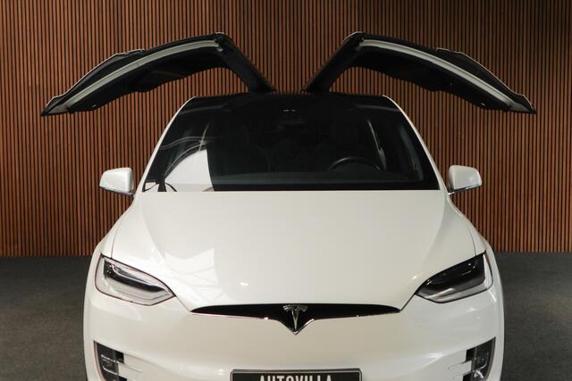 Tesla Model X Dual Motor AWD 7p. 100 kWh Autopilot Leer Navi ACC 360º Stoelverwarming voor & achter Memory Alcantara hemel Climate voor en achter PDC Softclose Afneembare trekhaak 22 inch LM velgen BTW auto