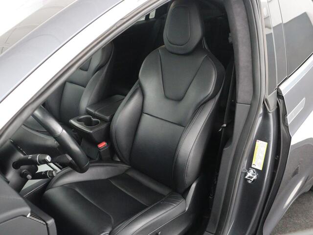 Tesla Model X 100D 6p. | SOH 86,1% | Stuur/stoel verwarming | Leder | Memory | Sfeerverlichting | Adaptive cruise | Climate control | Camera | Park assist | Trekhaak |