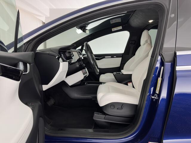 Tesla Model X 90D Base [6-Pers] Aut. *PANO-WINDOW | AUTO-PILOT | LEATHER-FABRIC | NAVI-FULLMAP | FULL-LED | AIRSUSPENSION | DIGI-COCKPIT | CCS-FASTLOADER | KEYLESS | DAB+ | HEATED-SPORTSEATS | PRIVACY-GLASS | 20"ALU*