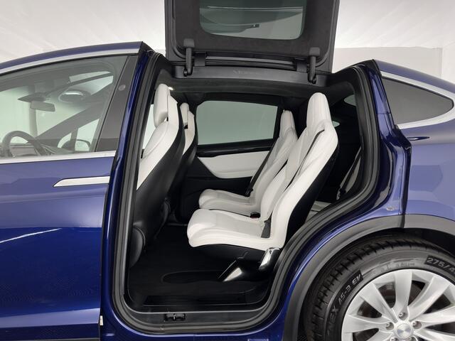 Tesla Model X 90D Base [6-Pers] Aut. *PANO-WINDOW | AUTO-PILOT | LEATHER-FABRIC | NAVI-FULLMAP | FULL-LED | AIRSUSPENSION | DIGI-COCKPIT | CCS-FASTLOADER | KEYLESS | DAB+ | HEATED-SPORTSEATS | PRIVACY-GLASS | 20"ALU*
