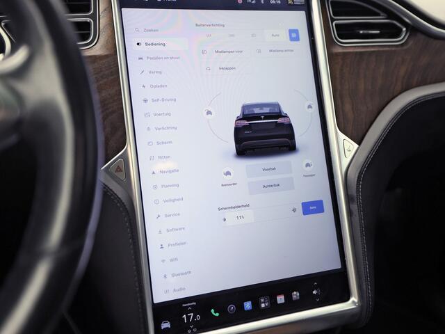 Tesla Model X 100D 7 Persoons 417Pk (AUTOPILOT, LUCHTVERING, STUUR/STOELVERWARMING, CAMERA, ADAPTIVE CRUISE, KEYLESS ENTRY, NIEUWSTAAT)