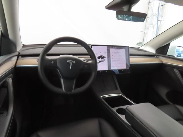 Tesla Model Y Long Range AWD 75 kWh | Trekhaak | Full Autopilot | Stoel+Stuurverwarming