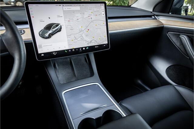 Tesla Model Y Long Range AWD 75 kWh 20" Turbine Autopilot