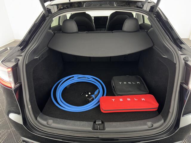 Tesla Model Y Performance AWD 75 kWh {SOH-84%} [ 3-Fase ] (INCL-BTW) Aut. *PANO | AUTO-PILOT | LUXURY-LEATHER | TOP-VIEW | NAVI-FULLMAP | MATRIX-LED | DIGI-COCKPIT | KEYLESS | CAMERA | DAB+ | HEATED-COMFORTSEATS | PRIVACY-GLASS | 21''ALU*