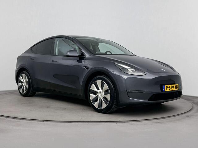 Tesla Model Y Long Range AWD 75 kWh | Leder | Panoramadak | Trekhaak afn.kogel | Navi | Cruise | Etc.