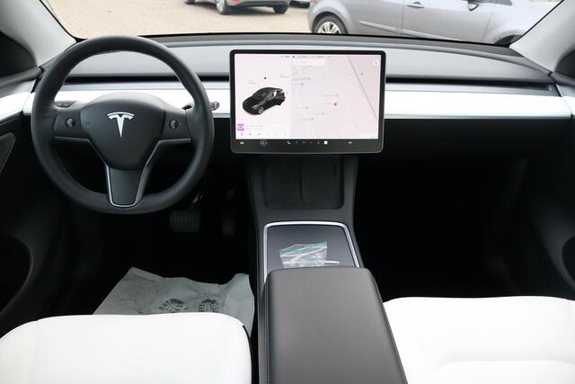 Tesla Model Y Long Range AWD 75 kWh 91,1% SOH, Autopilot computer 3, Wit lederen bekleding, Warmtepomp