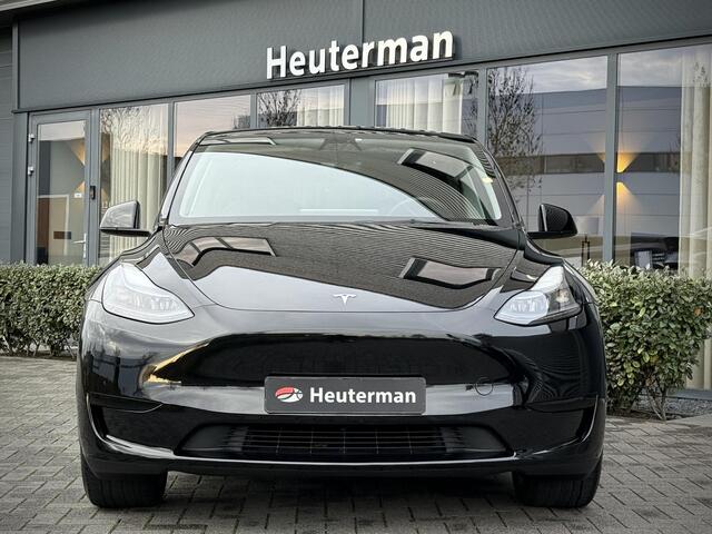 Tesla Model Y RWD Panorama/ Trekhaak/ Autopilot