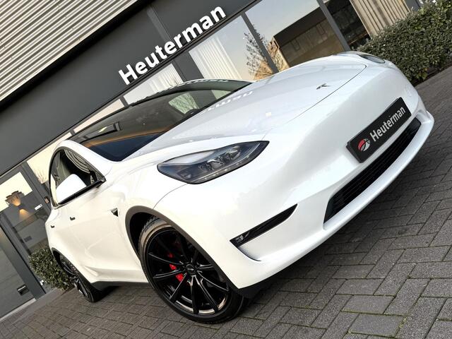 Tesla Model Y Performance AWD/ Panodak/ Autopilot