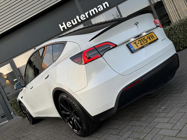 Tesla Model Y Performance AWD/ Panodak/ Autopilot