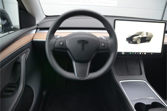 Tesla Model Y Long Range AWD 75 kWh FSD Leer Pano.dak 360° Black Warmtepomp