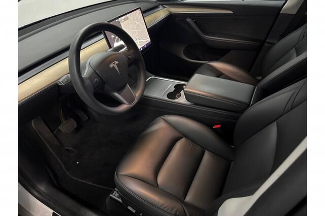 Tesla Model Y Long Range AWD 75kWh | Geen import |