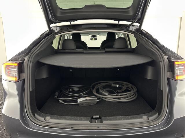 Tesla Model Y Long Range AWD 75 kWh [ 3-Fase ] {SOH-87%} (INCL.BTW) Aut. *PANO-WINDOW | AUTO-PILOT | LUXURY-LEATHER | NAVI-FULLMAP | MATRIX-LED | KEYLESS | CAMERA | DAB+ | HEATED-COMFORTSEATS | PRIVACY-GLASS | 19''ALU*