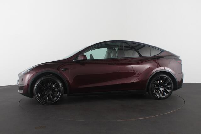 Tesla Model Y RWD 58 kWh Midnight Cherry Red/20inch/Trekhaak/Premium interieur
