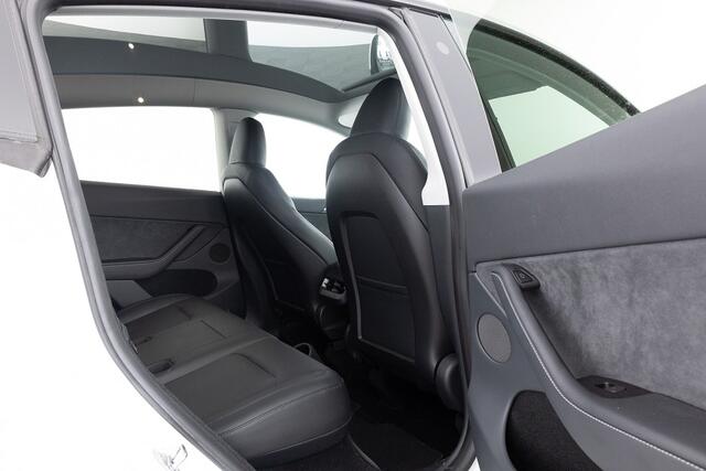 Tesla Model Y Long Range AWD 75 kWh | LEDER | PANORAMADAK